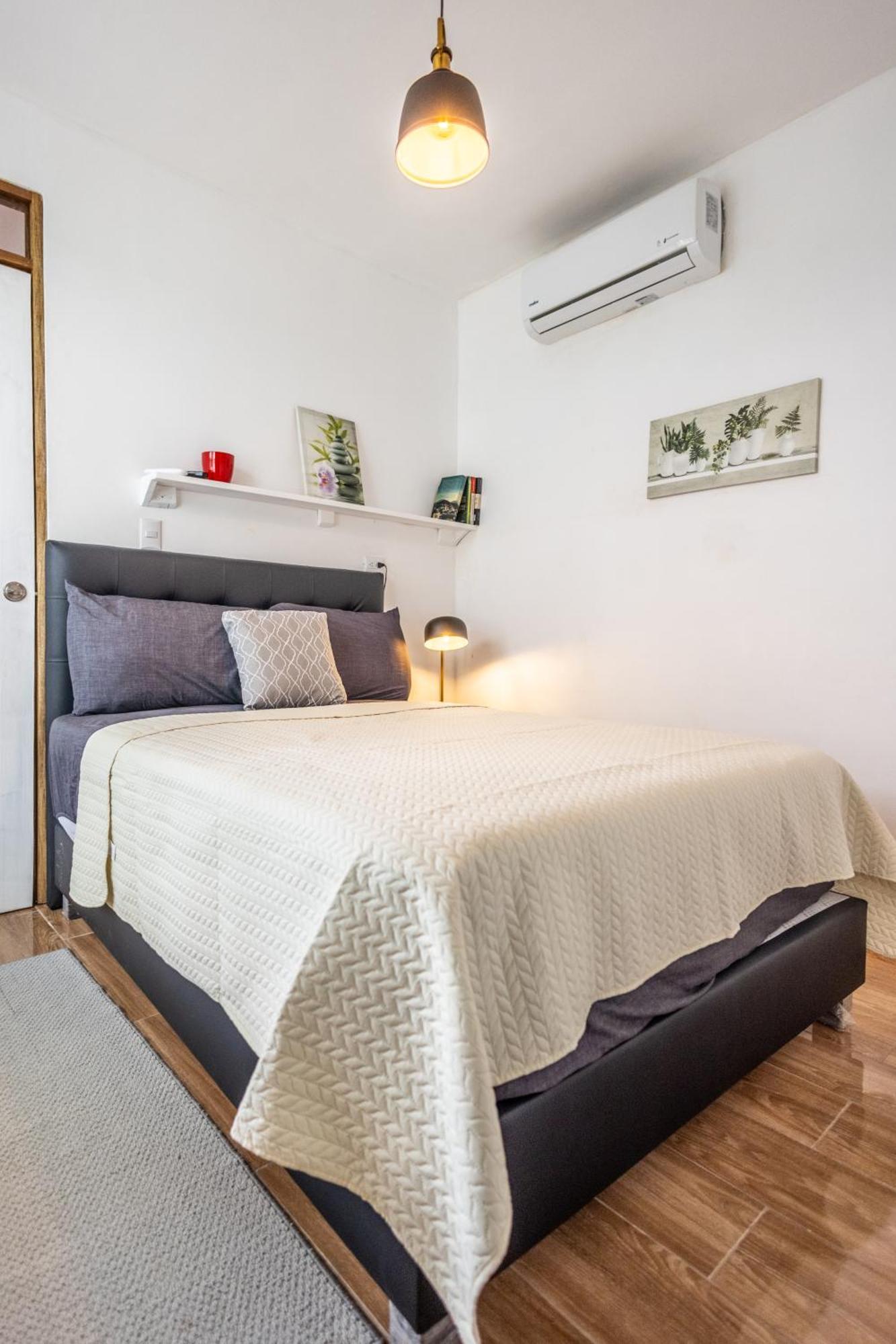 Aparthotel Budda *